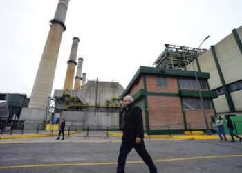 Las energías limpias son un sofisma: López Obrador